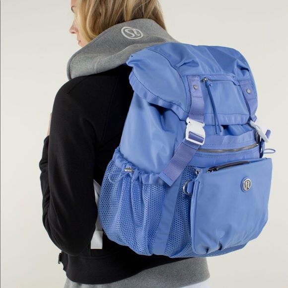 lululemon athletica Handbags - Lululemon Traveling Yogini Rucksack Lullaby EUC